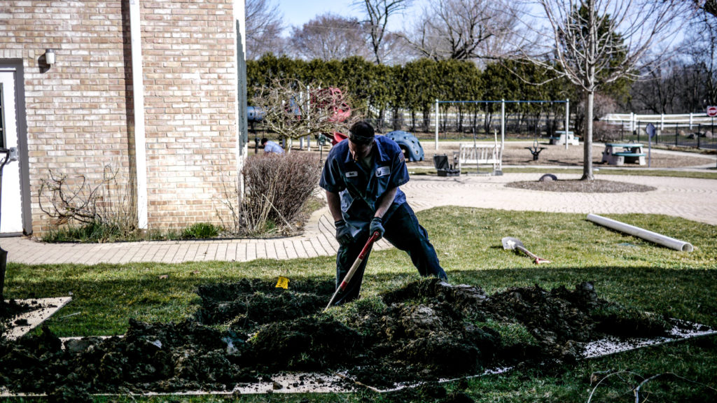 The Scottish Plumber digging broken sewer